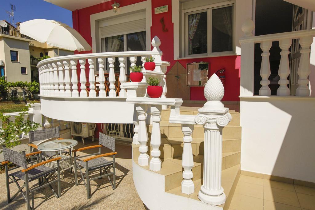 Nereids Apartments And Studios 크리시 아모우디아 외부 사진